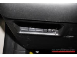 Fiat 600e MY25 La Prima Navi Massagesitze LED El. Heckklappe