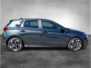 Hyundai i30 1.5 T-GDI 48V N Line NAVI|KAMERA|PDC|SHZ