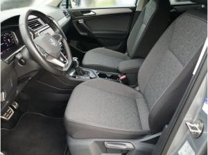 Volkswagen Tiguan Allspace Move 2.0 TDI 4M DSG ACC AHK 7Sit