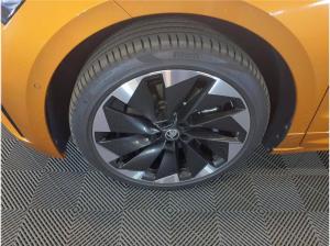 Skoda ENYAQ 85x Sportline AHK PANO WÄRMEPUMPE DCC ALU 21