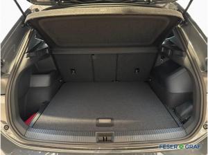 Volkswagen Tiguan 1.5 eTSI LIFE DSG NAVI DARK SHZ ASSIST 18