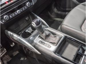 Audi Q2 S line 40 TFSI quattro