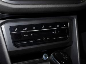 Volkswagen Tiguan Allspace 1,5 TSI DSG Life AHK NaviMedia ACC LED 18Zoll