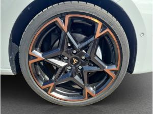 Cupra Leon 1.5 eHybrid DSG MATRIX Navi Pano ACC