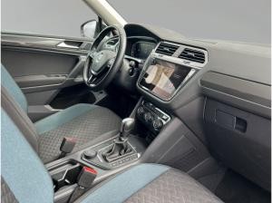 Volkswagen Tiguan Allspace 2,0 TDI 4Mot AHK LED HuD DYNAUDIO Kamera