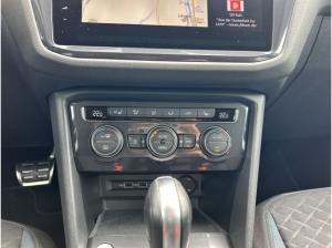 Volkswagen Tiguan Allspace 2,0 TDI 4Mot AHK LED HuD DYNAUDIO Kamera