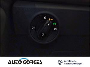 Volkswagen T-Roc Life 1.5l TSI DSG +NAVI+APP-CONNECT+PDC+