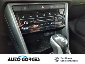 Volkswagen T-Roc Style 1.5l TSI DSG +AHK+NAVI+LIGHT-ASSIST+