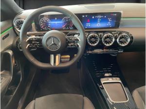 Mercedes-Benz CLA 220 d Coupe Special Edition AMG Distronic AHK