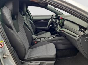 Skoda Octavia Combi 2.0 TDI DSG AHK MATRIX StHzg Winter