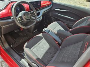 Fiat 500e Red 42KWH RED -  Komfort Paket - sofort verfügbar