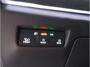 Volkswagen Passat 2,0 l TDI SCR DSG R-line VLW