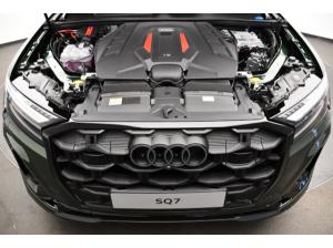 Audi SQ7 Audi exlusive Verde Ermes metallic HD Matrix LED-Scheinwerfer  Panorama-Glasdach Nachtsichtassistent
