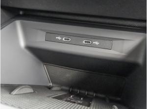 Seat Leon Sportstourer Road Edition 1.5 eTSI DSG GANZJAHRESREIFEN