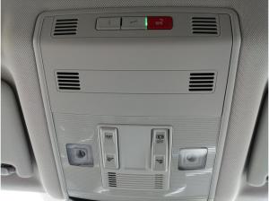 Volkswagen T-Roc Move 1.5 TSI / Navi, Park Assi, AHK, LED