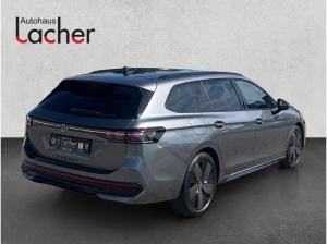 Volkswagen Passat Variant R-Line 2,0 l TDI DSG,4M,IQ.LIGHT