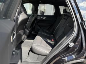 Volvo XC60 B5 AWD ULTRA BLACK EDITION - sofort lief. -