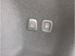 Volvo V60 T8 Twin Engine Ultra Dark Premium Paket AHK