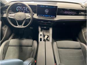 Volkswagen Passat Variant 1.5 eTSI DSG Business Massage