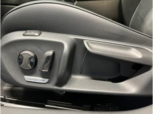 Volkswagen Passat Variant 1.5 eTSI DSG Business Massage