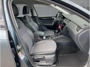 Skoda Octavia 1.5 TSI G-Tec (ERDGAS) Combi Automatik AHK SHZ PDC Navi