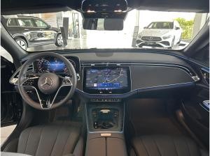 Mercedes-Benz E 220 d 4 Matic+Panodach+AHK+Winter-Paket+DIGITAL LIGHT+360°-Kamera+DISTRONIC +FahrassistenPLUS