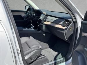 Volvo XC90 T8 PHEV AWD PLUS DARK *0,5%-DW-Versteuerung+7-Sitzer* 🔵🟡
