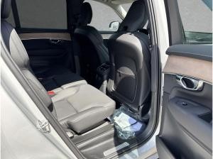 Volvo XC90 T8 PHEV AWD PLUS DARK *0,5%-DW-Versteuerung+7-Sitzer* 🔵🟡
