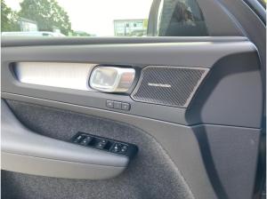 Volvo XC40 Plus Black Edition Matrix+ACC+LED+Navi