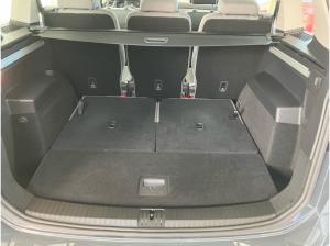 Volkswagen Touran CL 1.5TSI ACC.7-SITZE.NAVI+VC.2xPDC.APP-C.SHZ