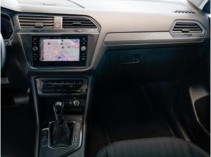 Volkswagen Tiguan Allspace 1,5 TSI DSG Life AHK ACC NaviMedia 7-Sitzer