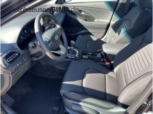 Hyundai i30 LED Kamera Digitales Cockpit PDCv+h NAV