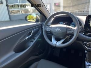 Hyundai i30 LED Kamera Digitales Cockpit PDCv+h NAV