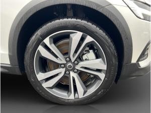 Volvo V60 Cross Country Plus 2024 B5 Benzin AWD