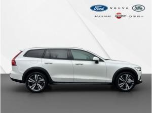 Volvo V60 Cross Country Plus 2024 B5 Benzin AWD
