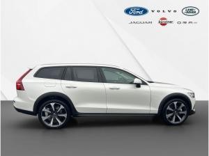 Volvo V60 Cross Country Ultimate 2024 B4 Diesel AWD