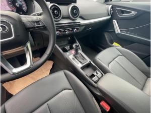 Audi Q2 35 TDI LED Navi Kamera Leder CarPlay