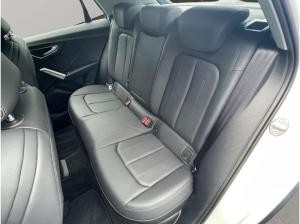 Audi Q2 35 TDI LED Navi Kamera Leder CarPlay