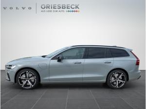 Volvo V60 T8 Ultra Dark Premium Paket AHK Bowers