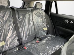 Volvo V60 T8 Ultra Dark Premium Paket AHK Bowers