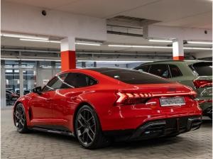 Audi RS e-tron GT performance quattro