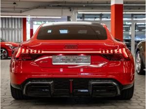 Audi RS e-tron GT performance quattro