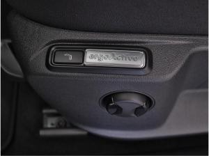 Volkswagen T-Roc Style 2.0 l TDI DSG+PANO+AHK+RFK+NAVI+BLACKSTYLE