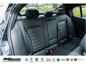 Alfa Romeo Giulia Quadrifoglio 2.9 V6 Bi-Turbo SOFORT AKRAPOVIC HARMAN-KARDON BREMBO MEMORY