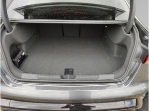 Audi RS3 Limousine 2.5 TFSI quattro 280 km/h Matrix