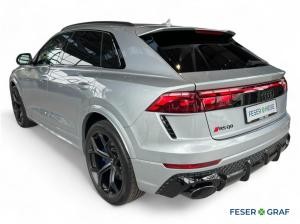 Audi RS Q8 SUV performance RS Sportoffensive