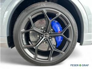 Audi RS Q8 SUV performance RS Sportoffensive