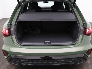 Audi A3 Sportback S-Line 40TFSIe S-tronic / Navi, LED