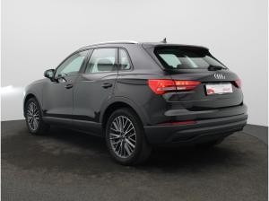 Audi Q3 40 TFSI quattro S-tronic / MMI-Navi plus, RFK
