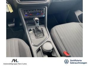 Volkswagen Tiguan Allspace 2.0 TDI Life DSG 7 Sitzer AHK Navi LED ACC RFK